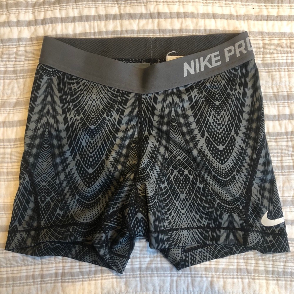 Nike pro spandex smalls